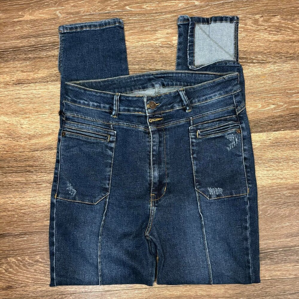 Pasion Latina Jeans High-Rise Flare Size‎ 30